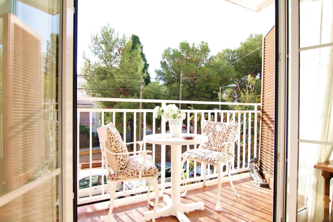 Chocolat: A 1 Minuto De La Playa Apartment Sitges Luaran gambar