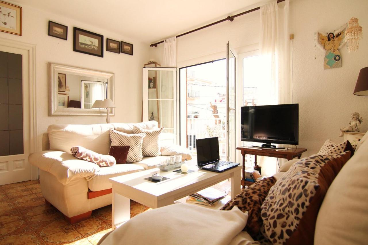 Chocolat: A 1 Minuto De La Playa Apartment Sitges Luaran gambar
