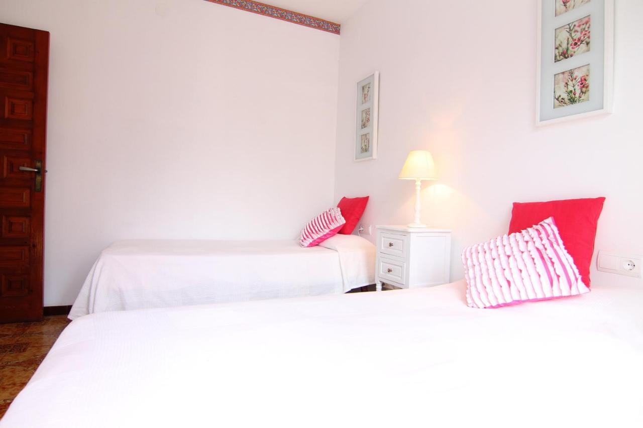 Chocolat: A 1 Minuto De La Playa Apartment Sitges Luaran gambar